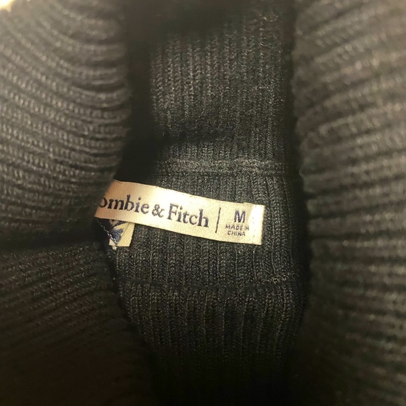 Abercrombie Black Ribbed Turtleneck - Picture 2 of 2